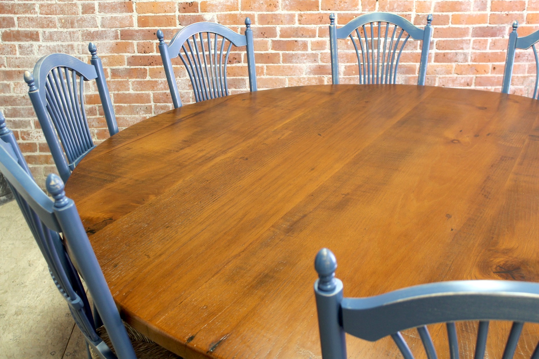 84 Round Oak Farm Table With Tuscany Pedestal - ECustomFinishes