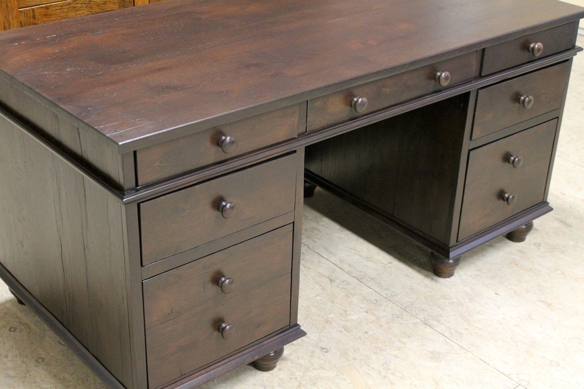 Rustic Desk From Reclaimed Oak - ECustomFinishes
