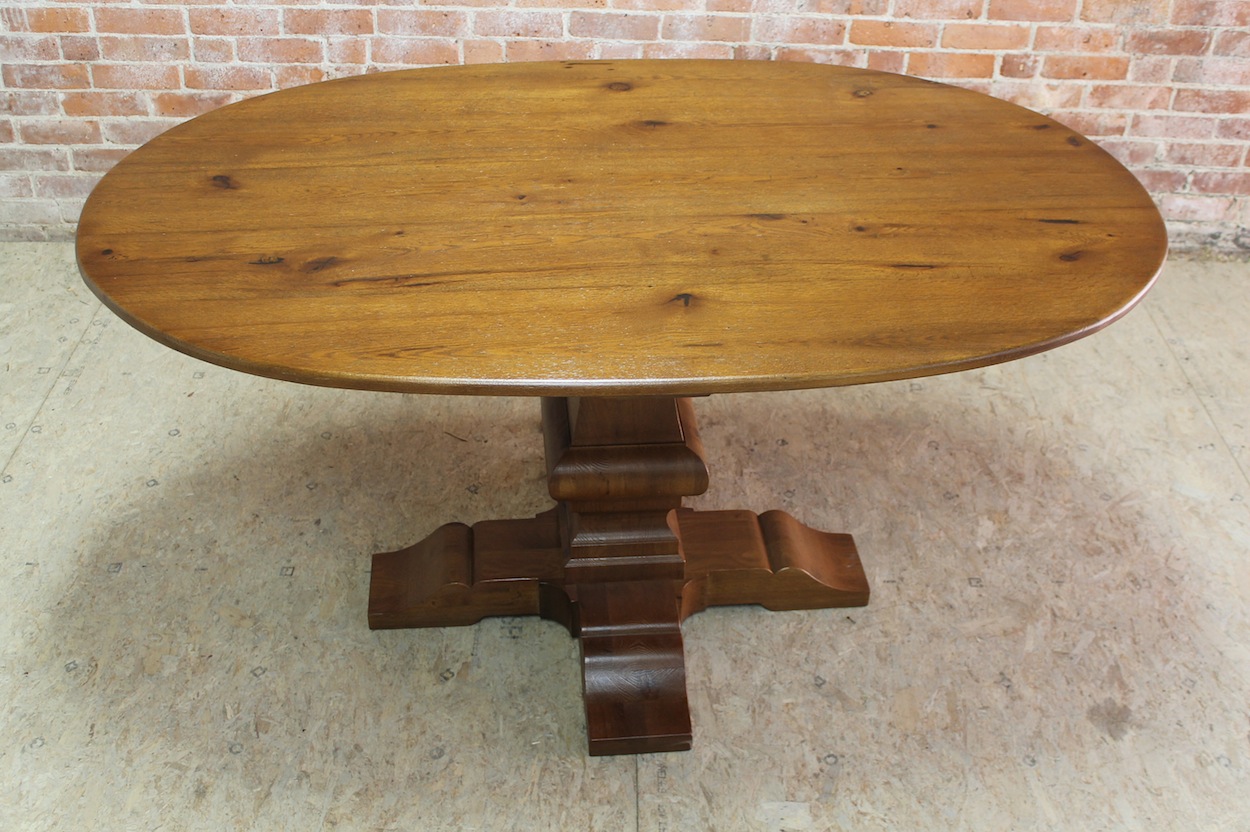 Oval farm table with Pedestal - ECustomFinishes